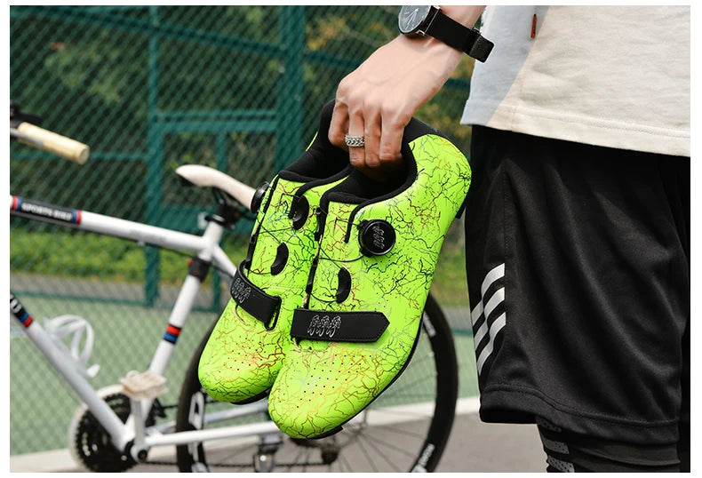 Zapatillas de ciclismo nuevas para hombre con cierre automático para carretera, montaña y exterior; zapatillas deportivas de ciclismo para mujer para spinning indoor