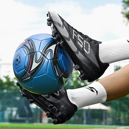 Chaussures de football pour hommes, modèle AG FG, semelle absorbant les chocs, tige en polyuréthane confortable, crampons pour les compétitions et l’entraînement quotidien.