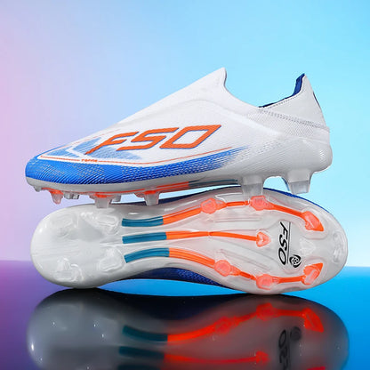 Nouvelles chaussures de football pour hommes, de haute qualité, très vendues, antidérapantes, mi-hautes, légères, pour l'extérieur, crampons de match, pour l'entraînement sur gazon.