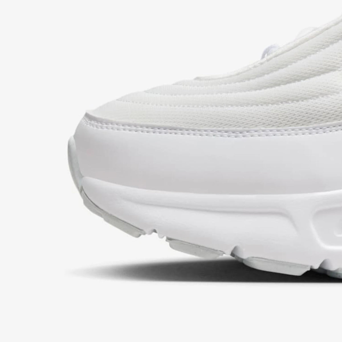 Nike uradni originalni ženski tekaški copati Air Max Portal s podlogo HF3053-100