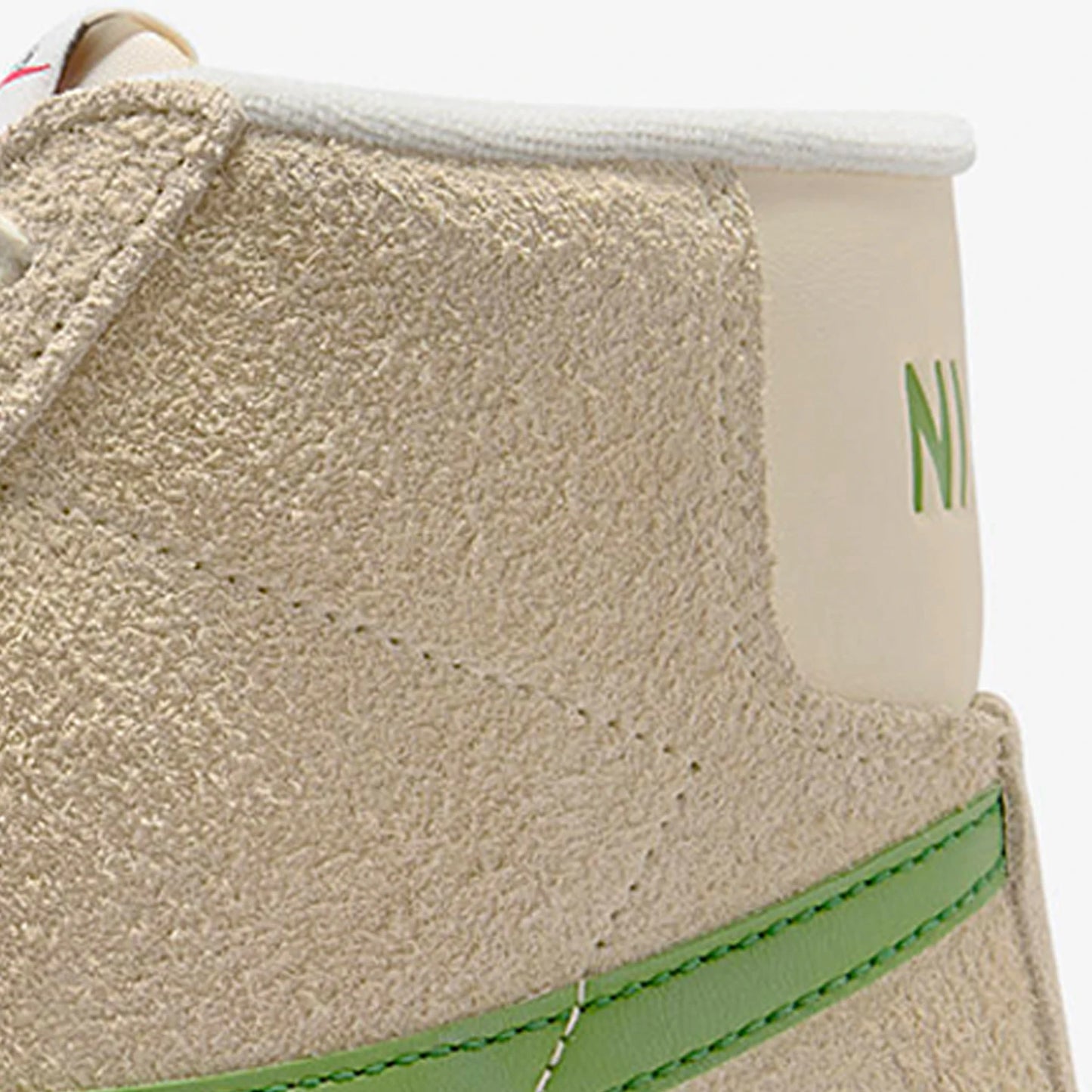 Nike Authentic BLAZER MID '77 Sapatilhas casuais de cano médio para mulher DV7006-100