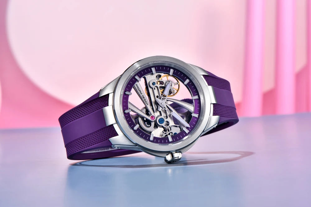 Pánske hodinky PAGANI DESIGN – Luxusný mechanický model s automatickým náťahom, typu „skelet“ (s otvoreným srdcom), vybavený tourbillonom, so zafírovým sklom s antireflexnou úpravou, vodotesné a luminiscenčné.
