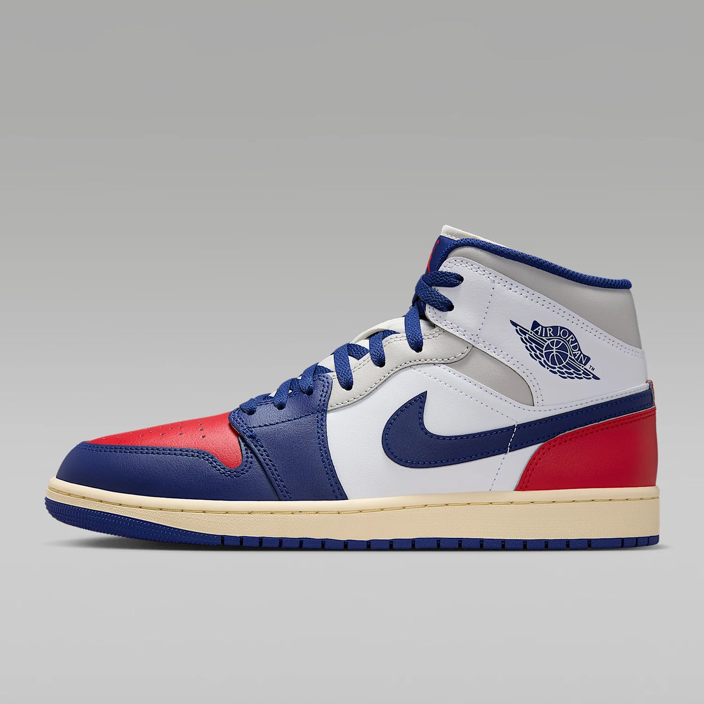 Nike Authentic JORDAN Men's Leather Sports Wear-Resistant Classic Basketball Shoes DQ8426-102