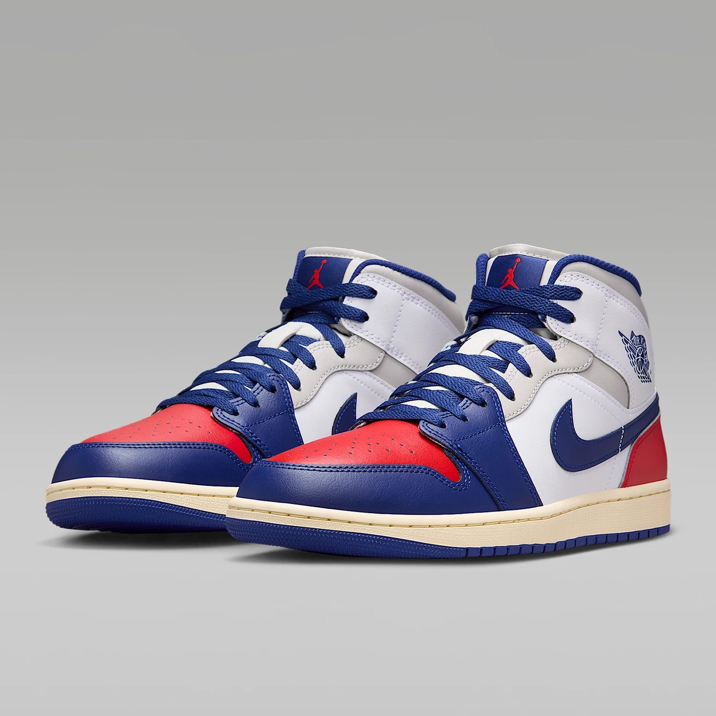 Nike Authentic JORDAN Men's Leather Sports Wear-Resistant Classic Basketball Shoes DQ8426-102