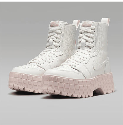 Nike:n aidot Air Jordan -naisten pehmustetut ja kestävät paksupohjaiset lyhyet saappaat FJ5737-116