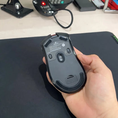Ratón inalámbrico Metaphyuni Metapanda P1 Pro Max PAW3395L de baja latencia, ligero, para e-sports y gaming, ergonómico, regalo para PC gamer