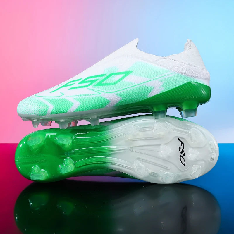 Nouvelles chaussures de football pour hommes, crampons pour terrain en herbe, de haute qualité, antidérapantes, légères, mi-hautes, pour les matchs en extérieur, chaussures de sport, très vendues pour l'entraînement.