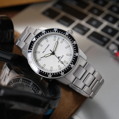 MILITADO  ML25 Quartz Dive Watch VH31 Sweep Second Sapphire Crystal 200M Waterproof BGW9 Lume Ceramic Bezel Men Watch