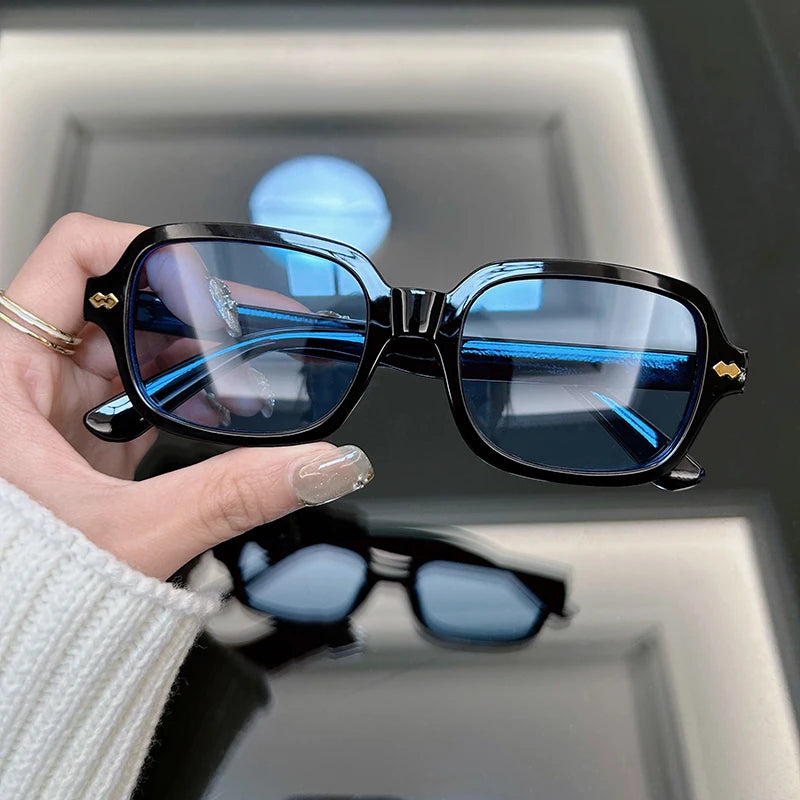 Vintage Square Sunglasses Women Fashion Small Frame Yellow Black Sun Glasses Male Female Retro Rivet Morror Oculos De Sol