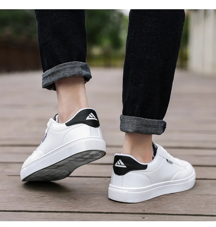 Scarpe casual da skateboard da uomo, scarpe bianche per il tempo libero all’aperto, sneakers traspiranti da camminata, scarpe basse, scarpe da uomo 39-48