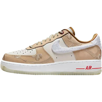 Scarpe da skate sportive da donna Nike autentiche AIR FORCE 1 '07 LX FD4341-101