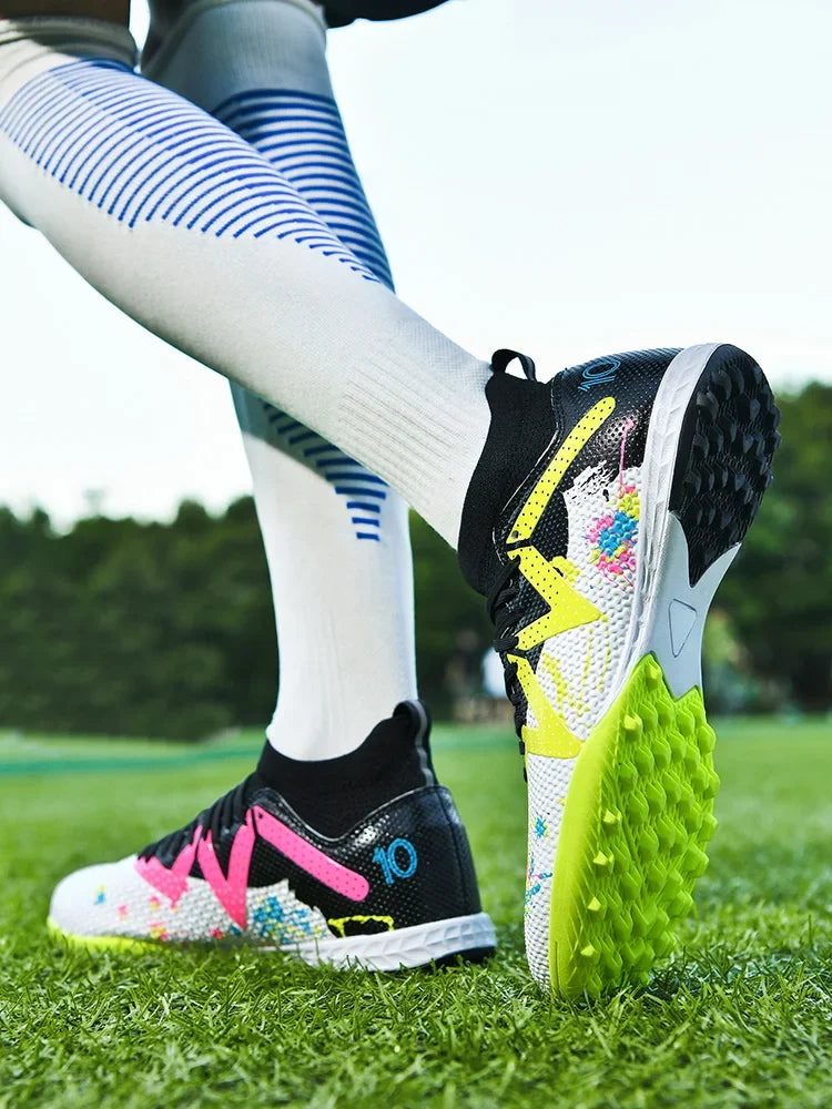 Zapatillas de fútbol para hombre, tacos de alto rendimiento, calzado profesional de fútbol sala, botas rápidas para campo de fútbol, zapatillas originales de entrenamiento para niño