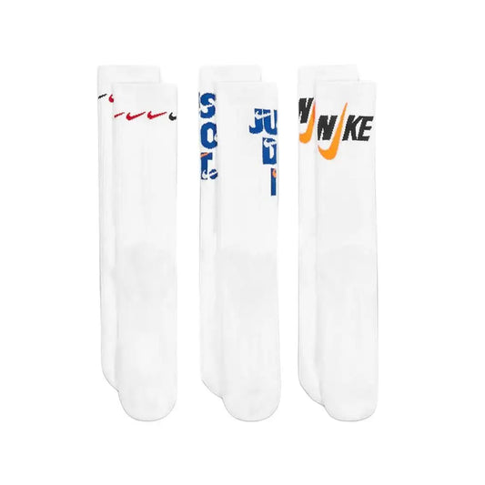 Calzini sportivi casual alla moda Nike da uomo e da donna (comodi e traspiranti) - Confezione da 3 DH3822-902