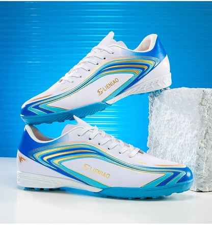 Nouvelles chaussures de football pour hommes, baskets de haute qualité, crampons de futsal pour gazon, chaussures de football d'intérieur très vendues, chaussures d'entraînement antidérapantes pour l'extérieur