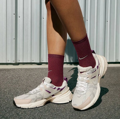 Scarpe da running Nike per uomo e donna con nuova suola ammortizzante in schiuma ad alta densità e resistente all’usura, Classic V2K Run Prm leggere e confortevoli per sport all’aperto, stile rétro di tendenza, alla moda e versatili
