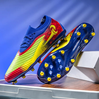 Nouvelles chaussures de football pour hommes, crampons longs antidérapants et respirants pour le sport en extérieur, idéales pour l'entraînement et les matchs, confortables pour adultes