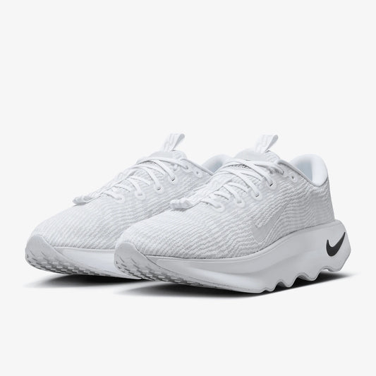 Zapatillas de running minimalistas con plataforma acolchada para hombre Motiva de Nike, modelo DV1237-102