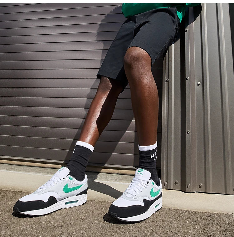 Nike Genuine Air Max 1 Men's Classic Durable Sports Running Shoes FN6952-100