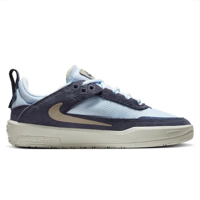 La nuova serie SB di Nike offre grip elevato, comfort e resistenza per scarpe da skateboard outdoor da donna. Materiale in mesh leggero, resistente per gli spostamenti quotidiani, scarpe basse flat. SB Day One trendy blu, versatile, sportiva