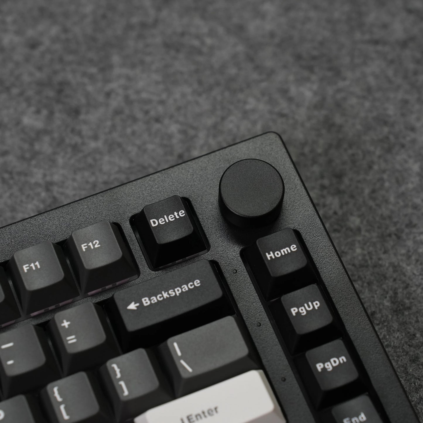 Teclado Akko 5075 V3 75% ANSI-US con rueda de volumen, hot-swappable, RGB, USB Type-C/2.4g y BT5.0, trimodo, teclado mecánico gaming personalizado