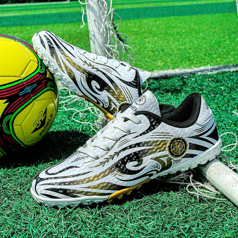 Scarpe da calcio da uomo, comode e traspiranti, per ragazzi, leggere e antiscivolo, scarpe da allenamento per erba, turf e sport all’aperto