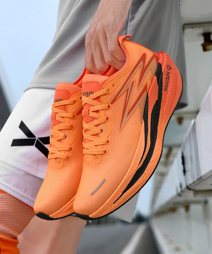 Zapatillas de running nuevas con placa de carbono para maratón, deportivas para hombre, transpirables y ligeras, zapatillas deportivas cómodas antideslizantes para mujer, estilo casual