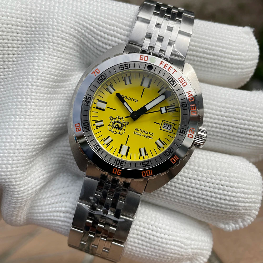 SD1967 Milled Clasp Bracelet Steel Bezel 43mm Steeldive Sapphire Glass 20ATM Water Resistant NH35 Automatic Man Dive Watch