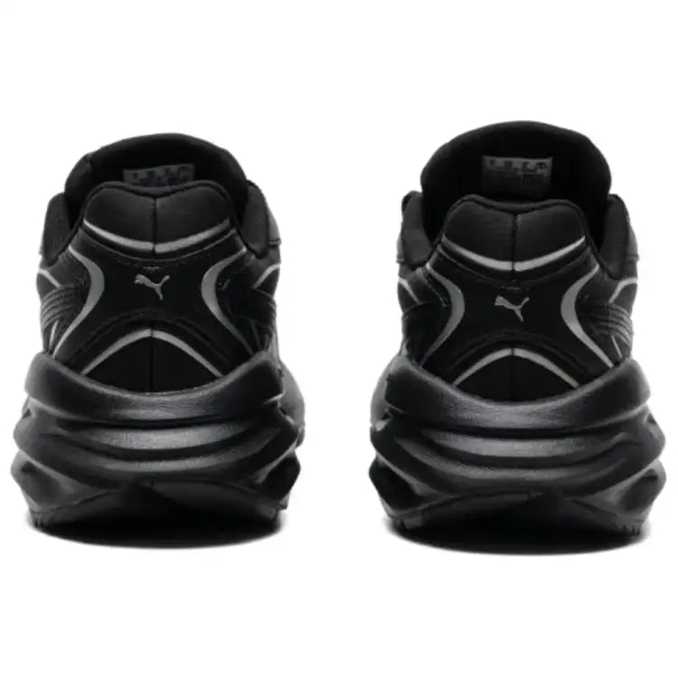 Puma Hypnotic Series LS, chaussures de ville décontractées à la fois élégantes et confortables, modèle bas, noir et argent, 397668-07.