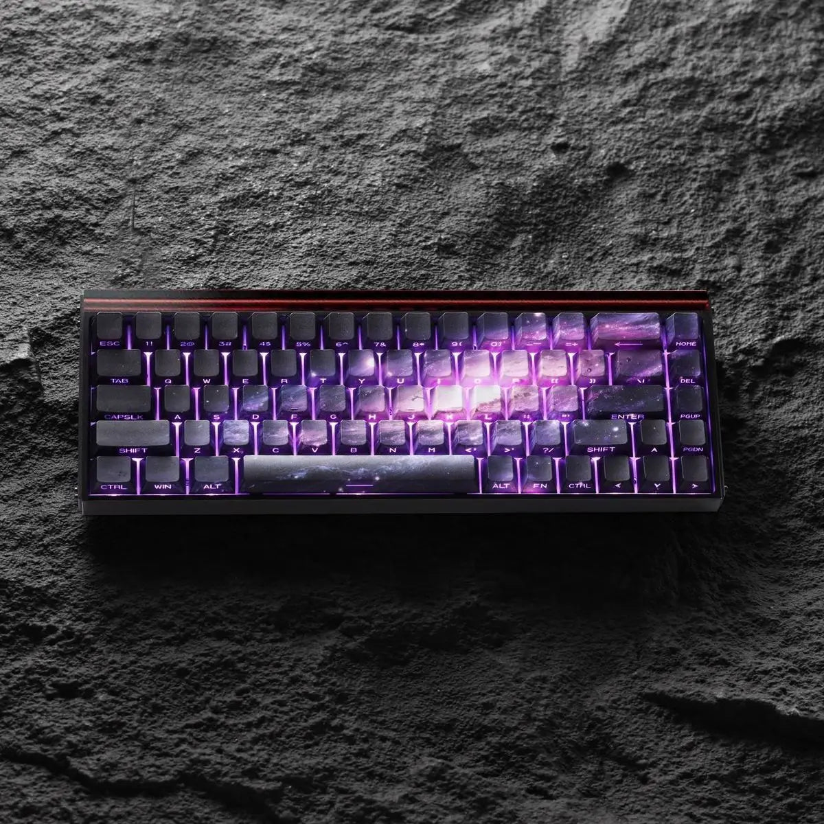 Keycap PBT trasparenti Cherry con incisione laterale e sfumatura Purple Galaxy, 135 tasti, compatibili con tastiere meccaniche 60/64/84/98/108
