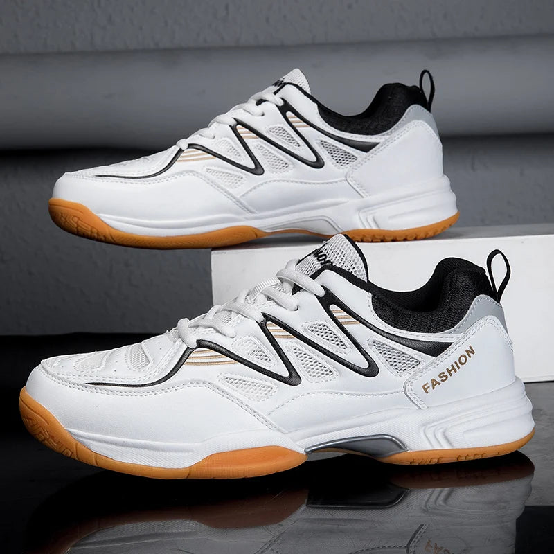 Nuove scarpe sportive da uomo e donna, basse con lacci, suola spessa e ammortizzanti, scarpe da tennis da tavolo, scarpe da badminton