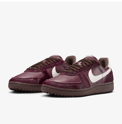 Oficiální autentické dámské lehké outdoorové volnočasové boty Nike FIELD GENERAL IB2323-600