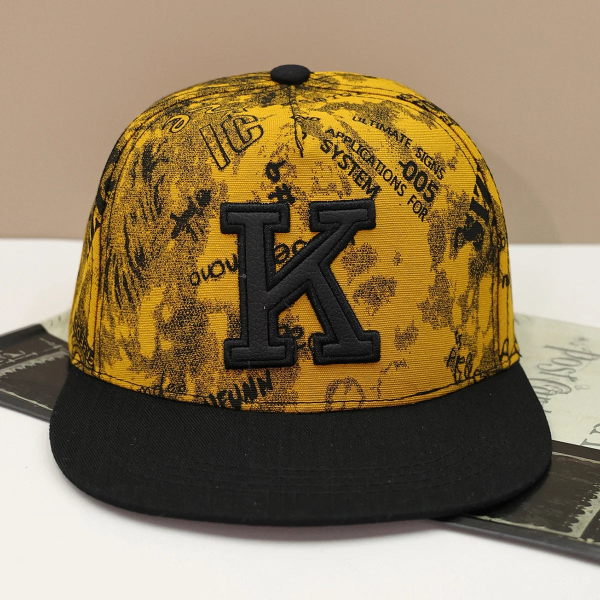1pc K letter embroidered hip-hop baseball cap with sun visor and flat brim cap