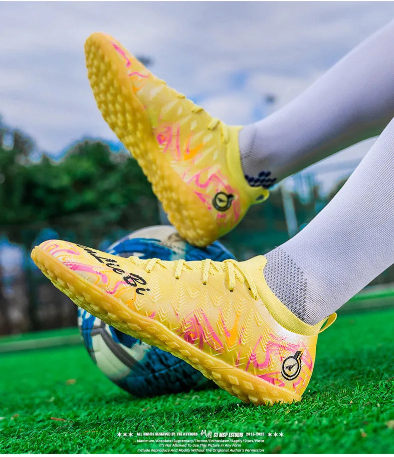 Professional Soccer Sneakers for Men and Women High Quality Fashion Men's Football Cleats Large Size 46 Futsal Shoes Men's Trainers