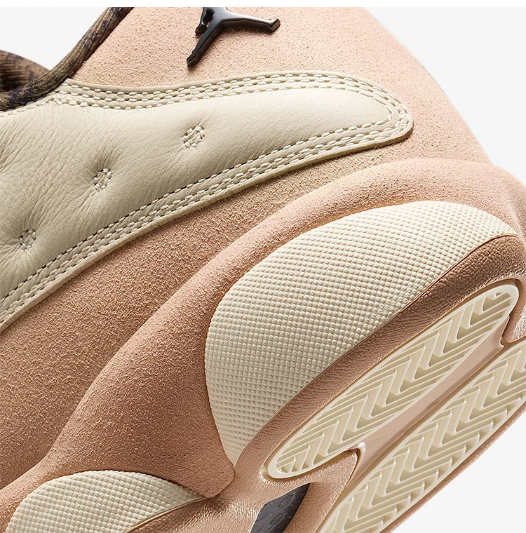 Nike-merkkiset miesten Jordan Retro Cushion -koripallokengät, kestävät, HV6922-100