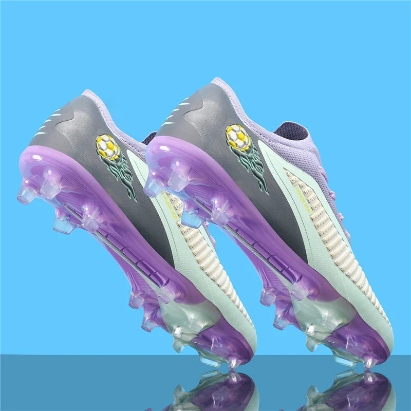 Nuevas zapatillas de fútbol para hombre, botas antideslizantes para adulto, deporte al aire libre para niño, tacos largos de entrenamiento, transpirables y cómodas para partido
