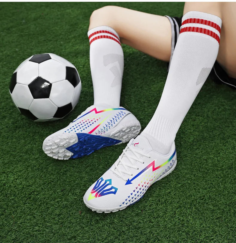 High Quality Mens Soccer Shoes Society Ultralight Turf Soccer Cleats Sneakers Training Football Boots Chuteira Campo 35-45