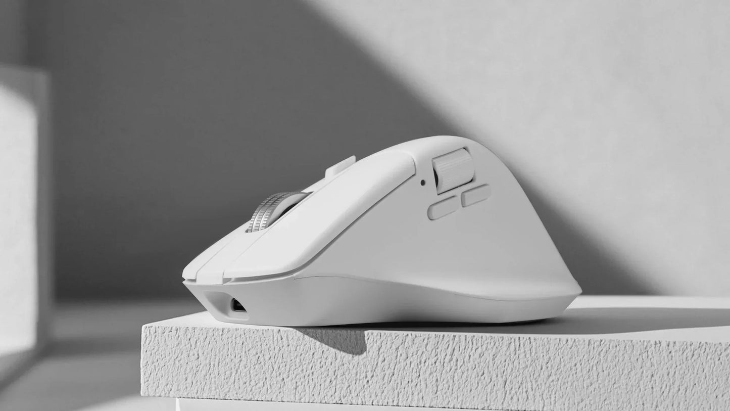Keychron M6 Wireless Mouse All Silent Micro Switch PixArt 3950 Sensor 8K Polling Rate Dual Scrolling Modes