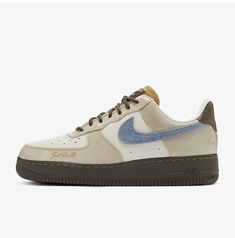 Nike Air Force 1 damskor med tjock sula, slitstarka klassiska sneakers HQ3458-142