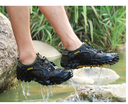 Breathable Outdoor Hiking Shoes Sports Wading Shoes Fishing Men's Shoes Summer Casual Sandals Comfortable and Breathable