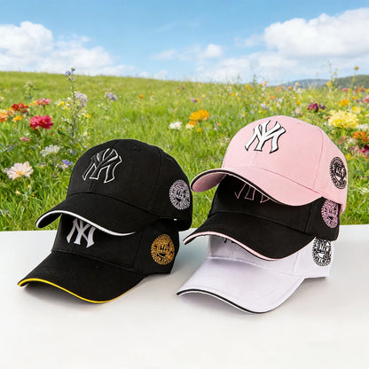 Fashionable baseball cap: Enhance your outdoor Image! Featuring classic New York logos and retro badges, it is both fashionable