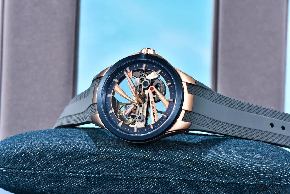 Pánske hodinky PAGANI DESIGN – Luxusný mechanický model s automatickým náťahom, typu „skelet“ (s otvoreným srdcom), vybavený tourbillonom, so zafírovým sklom s antireflexnou úpravou, vodotesné a luminiscenčné.